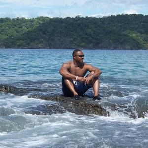 Meet your Posher, Charles